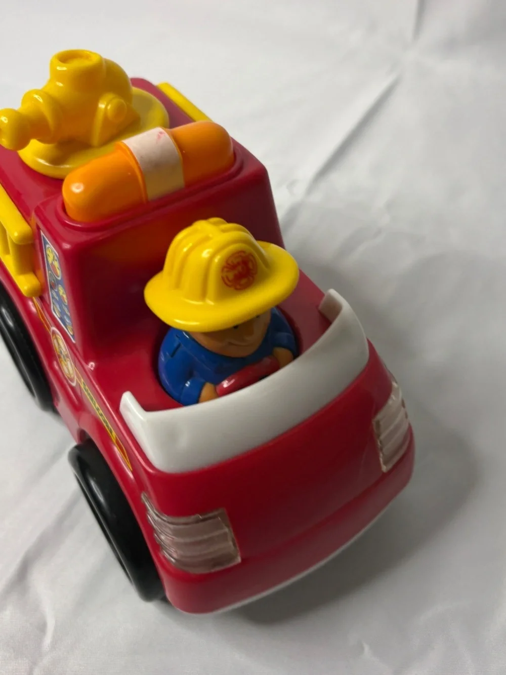 1998 Shelcore Lights and Sound Fire Truck Toy Vintage 7